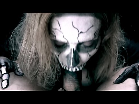 ❤️ Une fille démoniaque suce une bite avec sa bouche noire et avale le sperme. ❤ Vidéo de porno at fr.teencumpot.ru ❌️